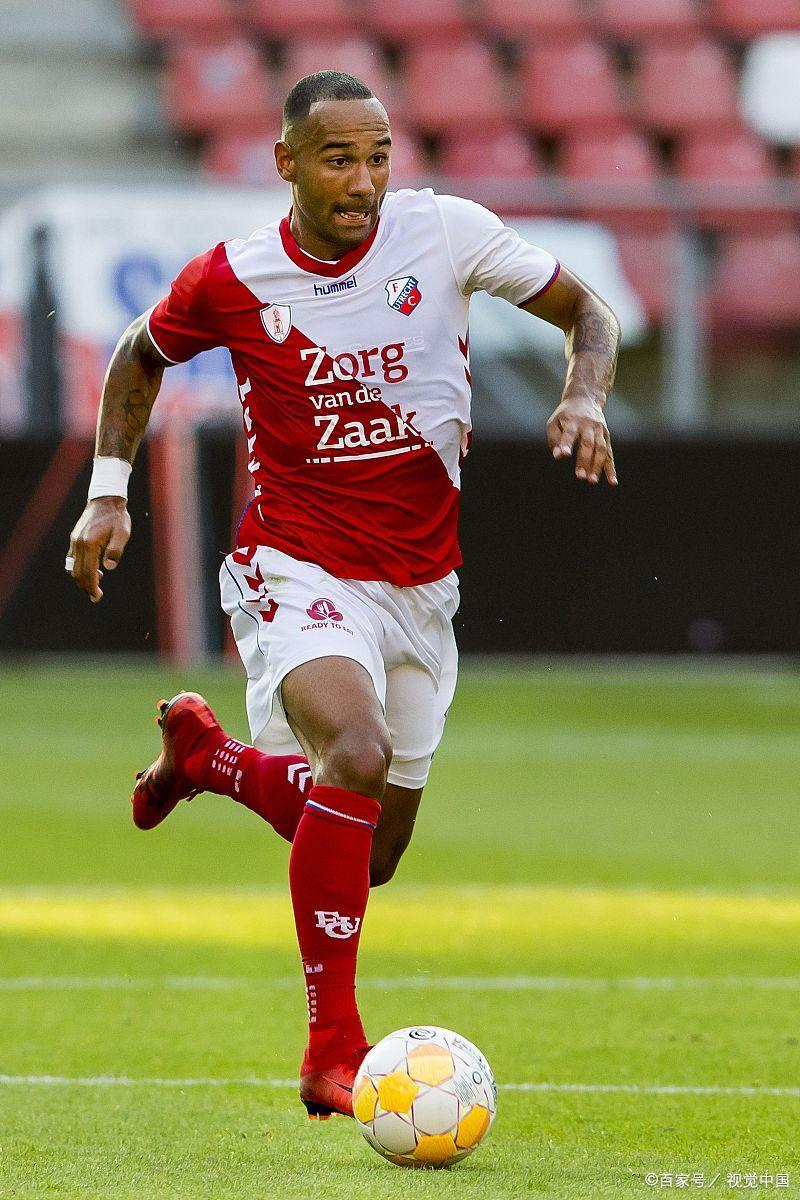 关于欧冠赛程吃紧,埃因霍温冲刺阶段完成体检,态度坚定,赛季目标并未改变的信息 关于欧冠赛程吃紧,埃因霍温冲刺阶段完成体检,态度坚定,赛季目标并未改变的信息