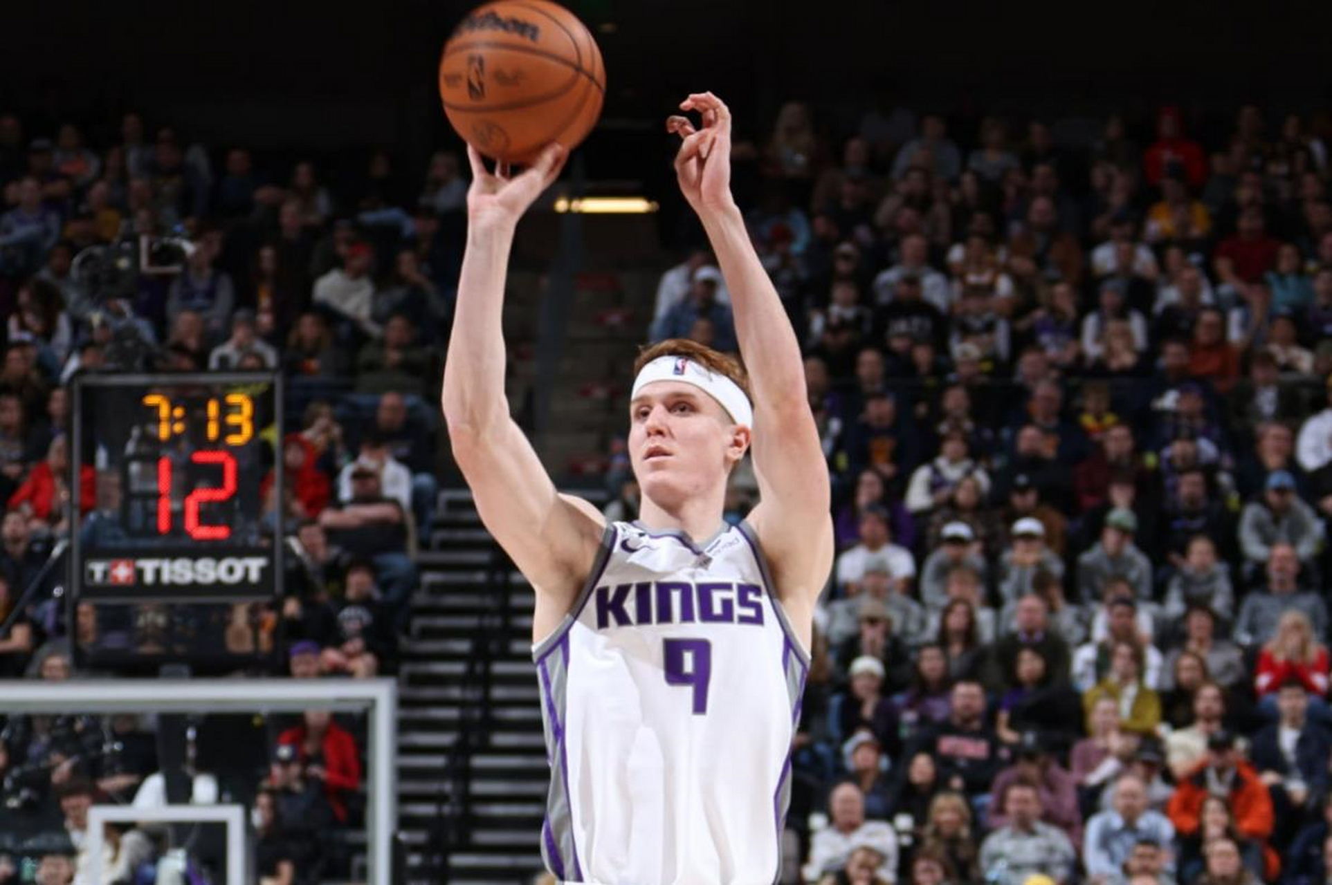 包含萨克拉门托国王迎NBA季后赛关键赛，今晚队长鼓劲，悬念犹存，赛程密集仍需轮换的词条-u8首页