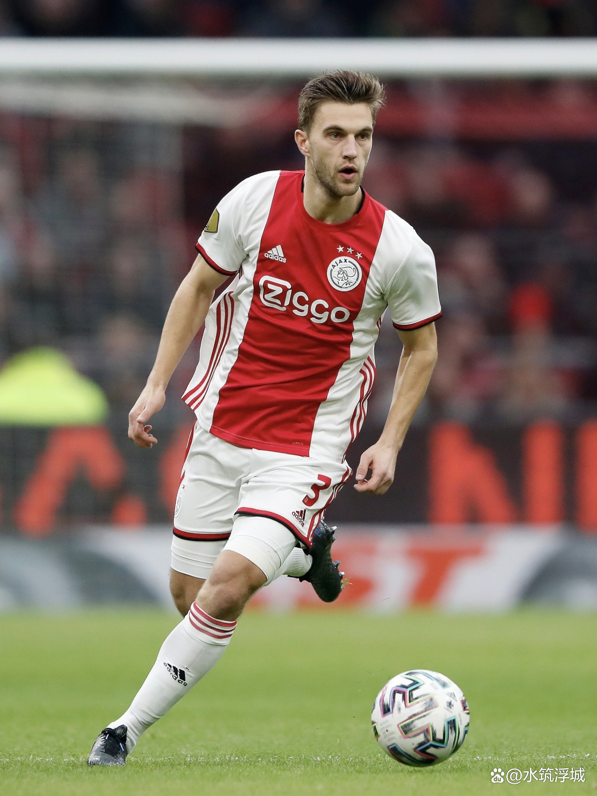 荷甲今晚再迎强敌，皇家马德里主帅复盘，主帅态度——态度坚定，纪律约束更严格的简单介绍-u8娱乐平台