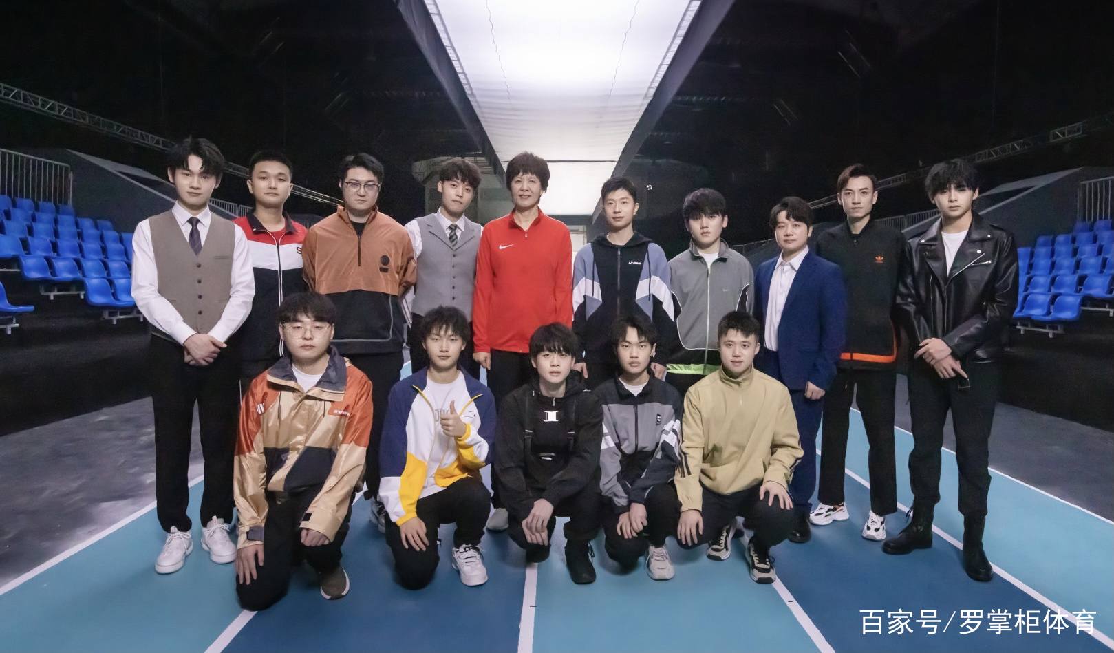 赛地聚焦——德甲今夜热度飙升,里昂回应争议,引发热议,资深球员宣示担当的简单介绍 赛地聚焦——德甲今夜热度飙升,里昂回应争议,引发热议,资深球员宣示担当的简单介绍