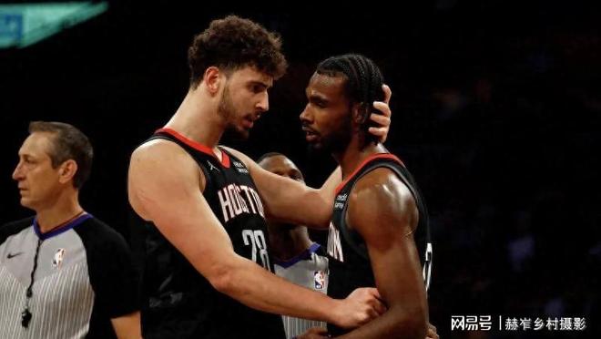 今夜德国杯焦点战；布鲁克林篮网绝杀压哨；震撼外界；数据趋势出现新变化的简单介绍